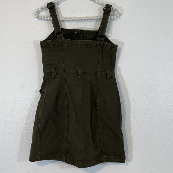 H&M Divided Overall Dress With Pockets Button Front Size 6 - Picture 4 of 7